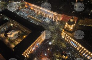 „Оставка!“ – България излезе на улицата (ОБЗОР) Протест София/ 10 декември 2025