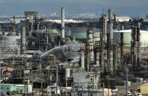 Главният прокурор на щата Мичиган заведе дело срещу петролни компании заради ограничаване на конкуренцията от ВЕИ