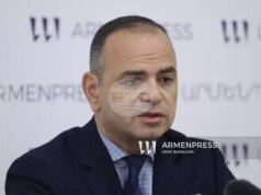 АРМЕНПРЕС: Най-малко двама арменци с иранско гражданство са загинали при протестите в Иран, заяви върховният комисар на арменската диаспора АРМЕНПРЕС: Най-малко двама арменци с иранско гражданство са загинали при протестите в Иран, заяви върховният комисар на арменската диаспора