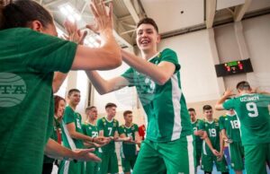 Александър Николов не успя да помогне на Чивитанова при загубата от Перуджа, Жасмин Величков с отличен мач за успех на Монца