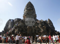 Археолози ще реставрират кула на храм в Ангкор Археолози ще реставрират кула на храм в Ангкор