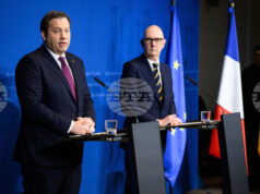 Берлин отхвърля „неприемливата“ митническа заплаха на Доналд Тръмп в спора за Гренландия