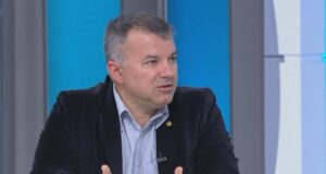 Богомил Николов