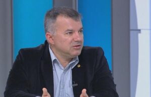 Богомил Николов