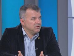 Богомил Николов само за ДЕБАТИ: Има малки неуредици по изтеглянето на левовете, но след 20 януари всички ще пазаруват с евро Богомил Николов