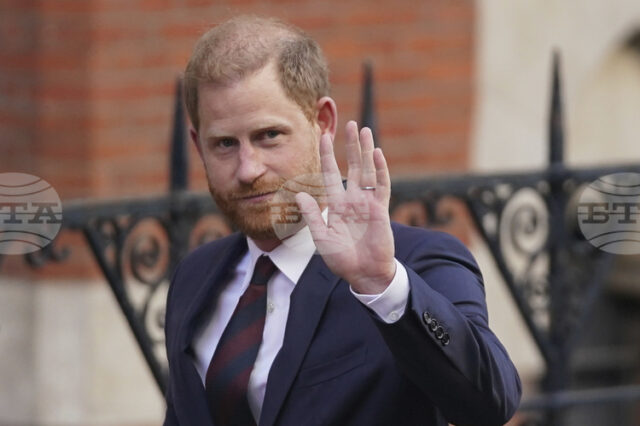 Британският принц Хари заяви в отговор на Тръмп, че саможертвата Британският принц Хари заяви в отговор на Тръмп, че саможертвата на войниците от НАТО в Афганистан заслужава уважение