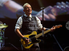 Брус Спрингстийн се обяви срещу Доналд Тръмп с песен, озаглавена Streets of Minneapolis Брус Спрингстийн се обяви срещу Доналд Тръмп с песен, озаглавена Streets of Minneapolis