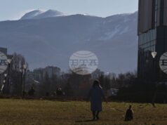 В планините времето е сравнително топло, а снегът се топи, съобщиха от Планинската спасителна служба на БЧК