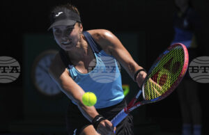 Виктория Томова стартира с победа в квалификациите на Откритото първенство на Австралия по тенис Виктория Томова стартира с победа в квалификациите на Откритото първенство на Австралия по тенис