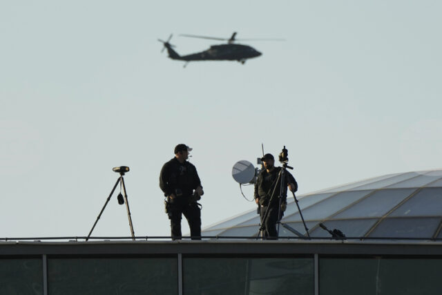 Войната в Украйна: Новата година започна без перспективи за мир Полша временно затвори две летища заради руските удари срещу Украйна