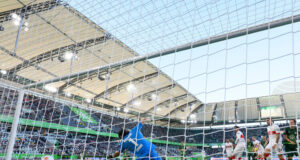 Волфсбург привлече японски нападател от елита на Нидерландия