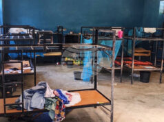 Въоръжени мъже нахлуха в село в Северна Нигерия, убивайки най-малко 30 души Въоръжени мъже нахлуха в село в Северна Нигерия, убивайки най-малко 30 души