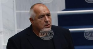 ГЕРБ няма да прави повече компромиси с бюджета, цинично е да се ползват атрибутите на властта за собствен проект, казва в интервю за "Капитал" Бойко Борисов