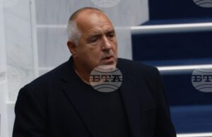 ГЕРБ няма да прави повече компромиси с бюджета, цинично е да се ползват атрибутите на властта за собствен проект, казва в интервю за „Капитал“ Бойко Борисов ГЕРБ няма да прави повече компромиси с бюджета, цинично е да се ползват атрибутите на властта за собствен проект, казва в интервю за "Капитал" Бойко Борисов