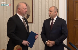 ГЕРБ очаквано върнаха мандата за съставяне на правителство и искат бързи избори – посочиха и дата Росен Желязков и Румен Радев