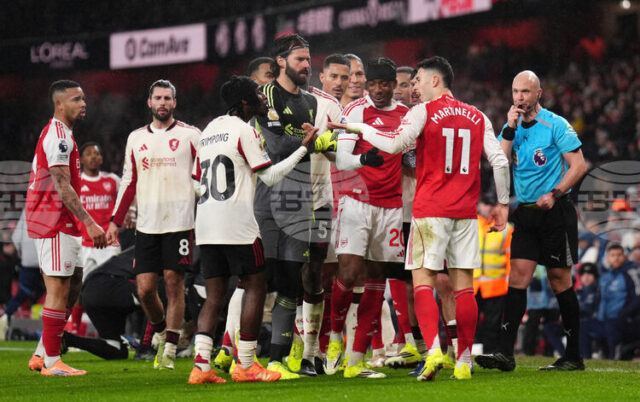 Габриел Мартинели се е извинил на Конър Брадли от Ливърпул заради неспортсменската си реакция си в края на мача