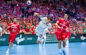 Германия надви Хърватия и се класира за четвърти път в историята на финал на европейски първенства по хандбал за мъже