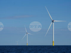 Германската компания Ер Ве Е спечели най‑големите офшорни вятърни договори във Великобритания с осигурен капацитет от почти 7 гигавата