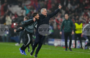 Гол на вратаря на Бенфика Анатолий Трубин с глава в последните секунди срещу Реал Мадрид класира тима от Лисабон напред в Шампионската лига