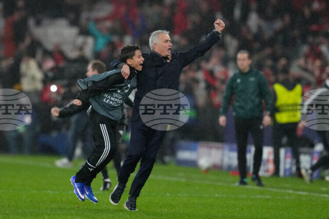 Гол на вратаря на Бенфика Анатолий Трубин с глава в последните секунди срещу Реал Мадрид класира тима от Лисабон напред в Шампионската лига