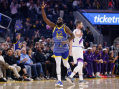 Голдън Стейт постигна победа срещу Юта в НБА Голдън Стейт постигна победа срещу Юта в НБА