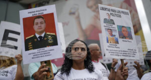 Движението на венецуелската опозиционерка Мария Корина Мачадо призова властите в Каракас да освободят политическите затворници