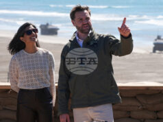 Джей Ди Ванс и съпругата му Уша