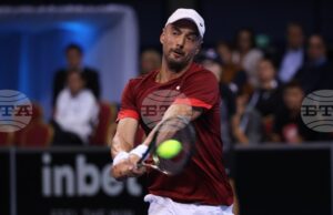 Димитър Кузманов преодоля квалификациите на тенис турнира от сериите „Чалънджър“ в Бахрейн