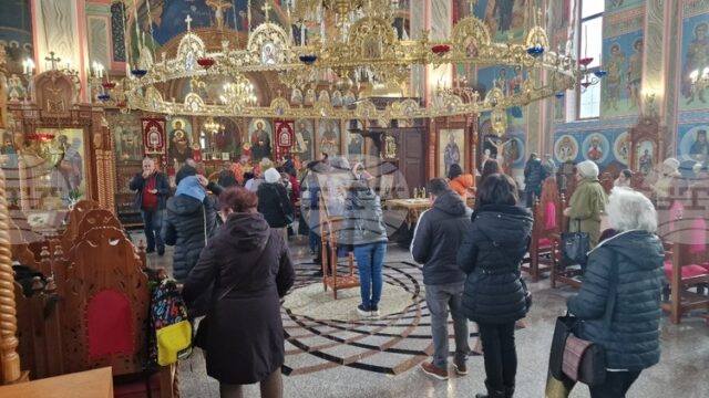 Днешният ден и днешното евангелско четиво са посветени на това как Христос се заселва в Капернаум, каза отец Красимир в проповедта си в Шумен