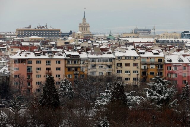 Жълт код за ниски температури обявиха от НИМХ за 18 области на страната за 12 януари