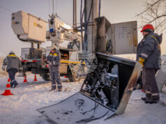 Зеленски ще обяви „извънредно положение“ в енергийния сектор след руските удари