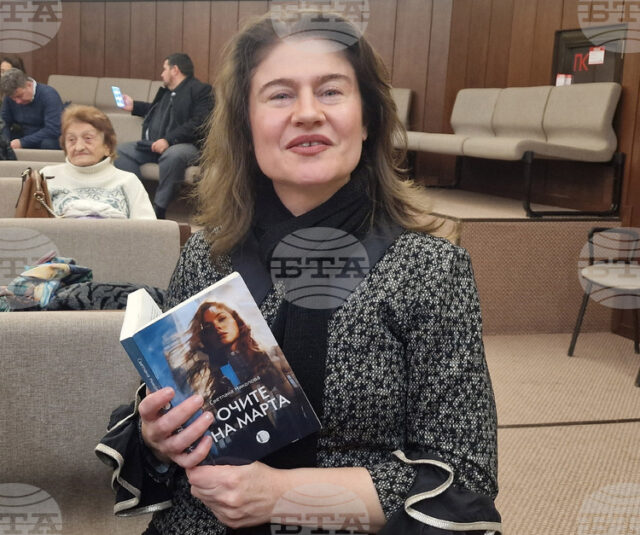 Изкуственият интелект може и да сe научи добре да анализира, Изкуственият интелект може и да сe научи добре да анализира, но не и да пресъздава чувство, каза в Хасково писателката Светлана Николова