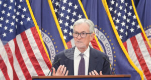 Икономиката на САЩ е на стабилна основа, каза президентът на УФР Джером Пауъл