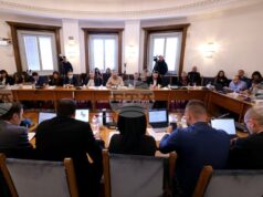 Има риск в избирателните списъци да се включат хора, които са починали, ако се правят по данни от последното преброяване на населението, каза председателят на НСИ