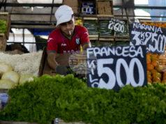 Инфлацията в Аржентина се повиши повече от очакваното през декември Инфлацията в Аржентина се повиши повече от очакваното през декември