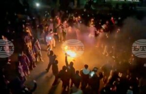 Иран на кръстопът: Режимът оцелява, народът бунтува, а САЩ гледат отстрани Иран на кръстопът: Режимът оцелява, народът бунтува, а САЩ гледат отстрани