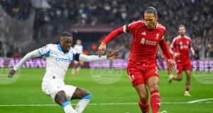 Капитанът на Ливърпул Въдрдиж ван Дайк видя напредък при отбора, но призова за постоянство