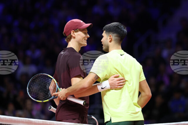 Карлос Алкарас победи Яник Синер в демонстративен мач, проведен в Карлос Алкарас победи Яник Синер в демонстративен мач, проведен в Република Корея