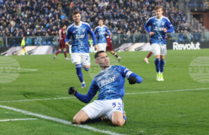 Комо разгроми Торино и излезе на пета позиция в класирането на Серия А