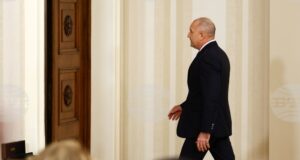 Оставката на президента Румен Радев е внесена в Конституционния съд