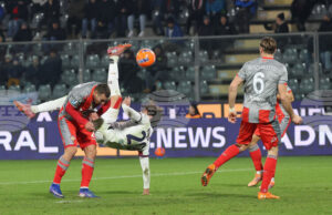 Кремонезе и Каляри завършиха наравно в мач от италианското футболно първенство