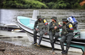 Лидерът на колумбийска бунтовническа групировка призовава за партизанско единство срещу американския интервенционизъм