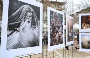 Международният фотоконкурс „Кукерландия 2026” търси най-въздействащите кадри от маскарадни игри