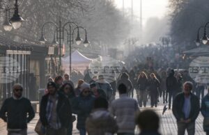 Минималната работна заплата става 620,20 евро, линията на бедност също се вдига