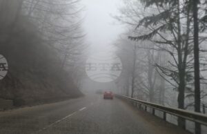 Мъгла намалява видимостта на проходите Шипка и Петрохан, и в областите Бургас, Враца и Търговище