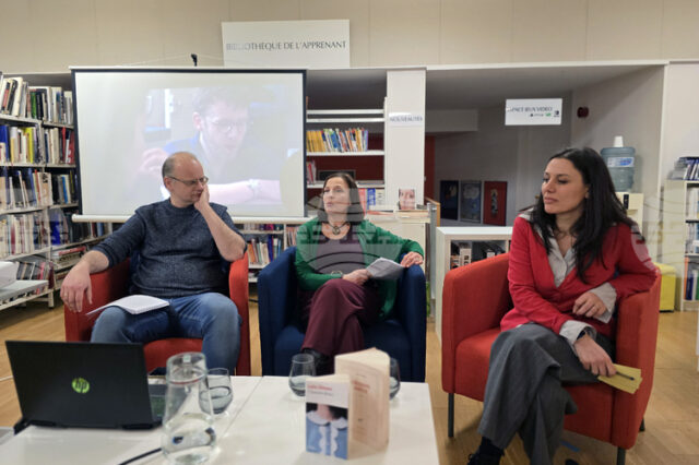 Надеждата е приспивна песен, но я няма в „Нежна песен“ Надеждата е приспивна песен, но я няма в „Нежна песен“ на Лейла Слимани, каза преподавателят в НБУ Васил Димитров на дискусия за романа