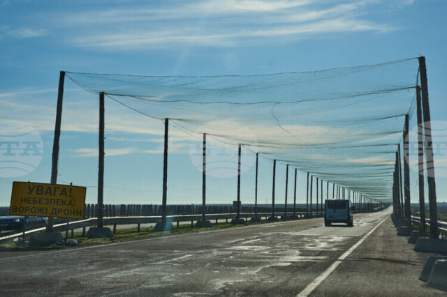 Назначеният от Русия губернатор на Херсонска област заяви, че 24 души са загинали при удари по време на новогодишните празненства