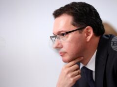 Не можем да бягаме от инициативи на САЩ, каза министърът в оставка Даниел Митов за присъединяването на България към Съвета за мир