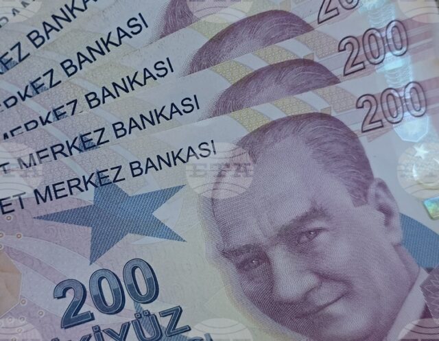 Нетната минимална работна заплата в Турция се увеличава с 27 процента