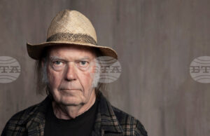 Нийл Янг предлага на гренландците свободен достъп до музикалните си архиви